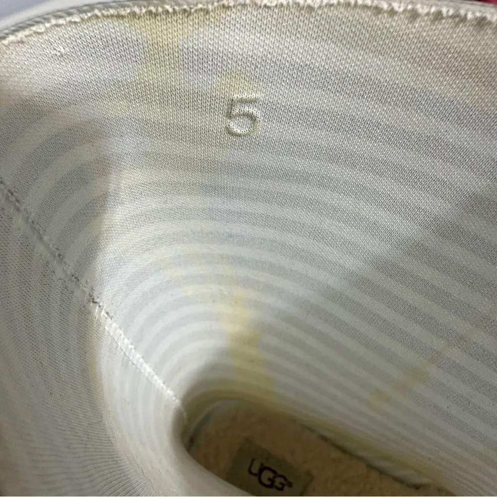Ugg girls green stripe rain boots size 5